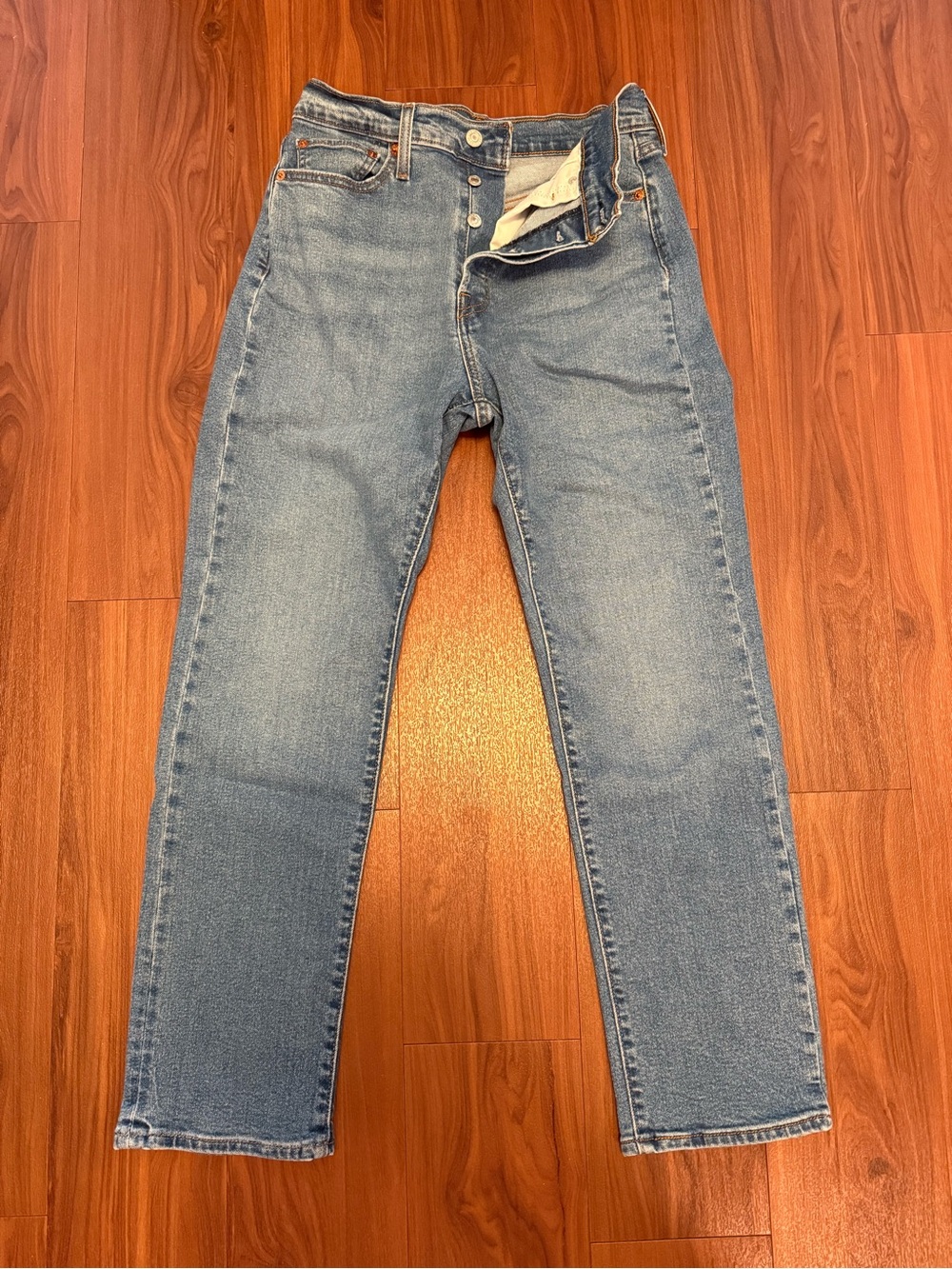 Levi Wedgie Straight Jeans